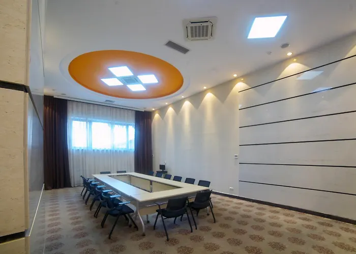 Grand Voyage Hotel