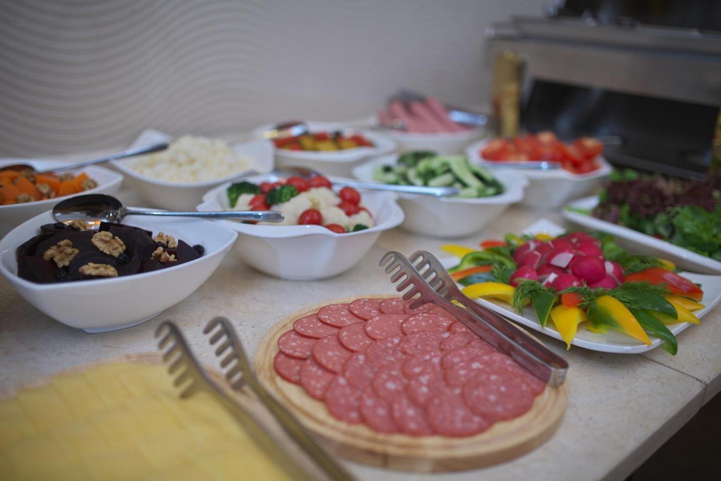 Grand Voyage 4* Almatı
